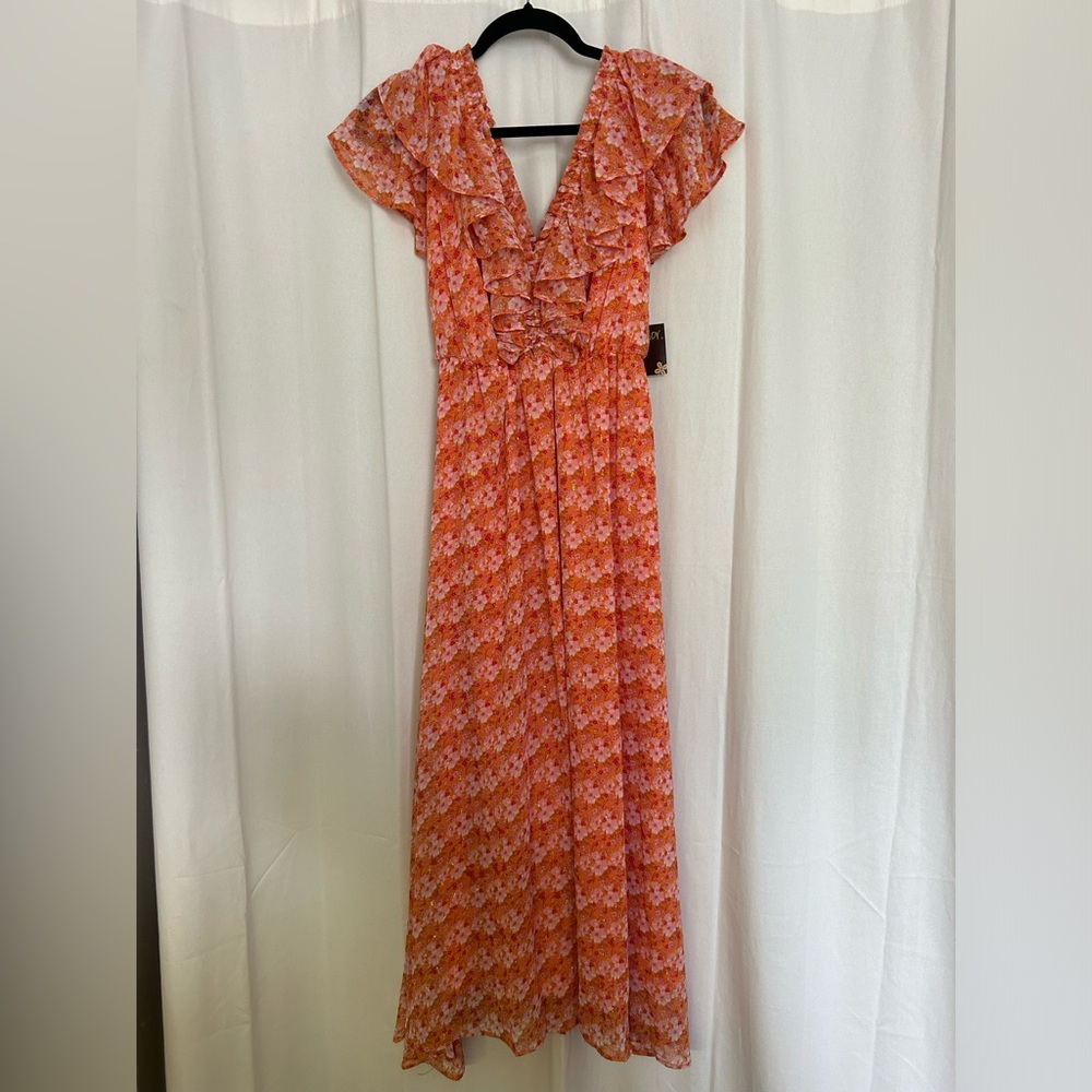 NWT Taylor Floral Maxi‎ Dress; size: 4